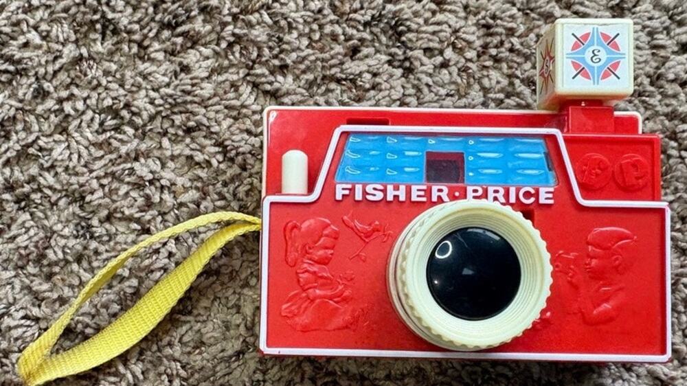 Vintage 1974 Fisher-Price Changeable Picture Disc Toy Camera Retro Camera Only
